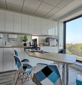 Premier cabinet médical après travaux (Lieusaint 77127)