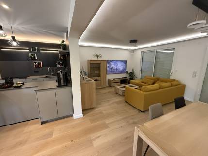 Cuisine ouverte sur le salon (Yerres 91330)