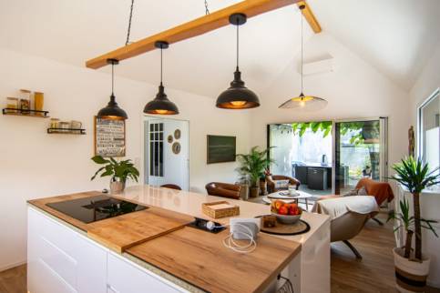 Rénovation de maison avec installation d'un îlot central séparatif - Villeneuve-en-Retz 44580