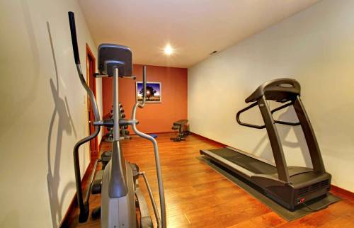 aménagement salle de sport dans cave 