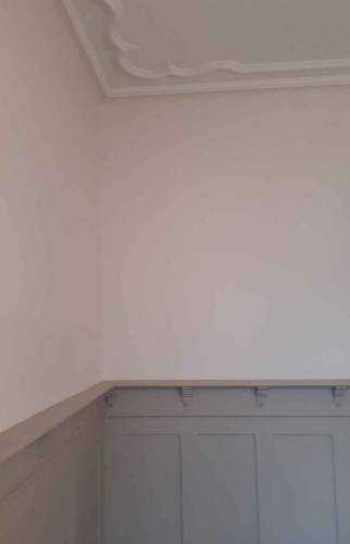 Peinture des moulures à Saint Louis