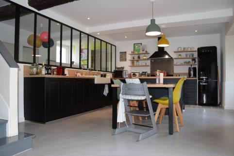 Pose d'une verrière d'atelier à proximité de Saint-Renan (29)