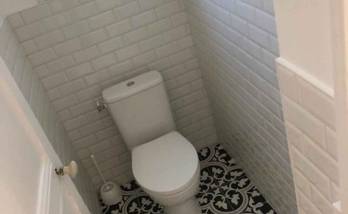 Rénovation des toilettes d'une maison à Deauville