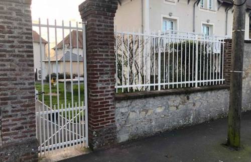Remplacement d'une clôture à Deauville