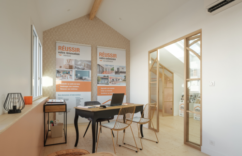 Surélévation de 47 m² de l'agence La Maison des Travaux Vertou - bureau