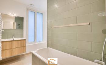 Salle de bain rénovée à Levallois