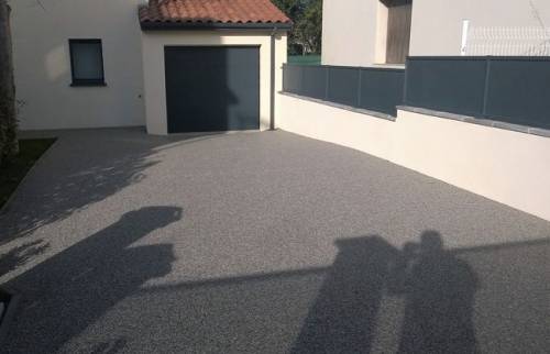 Allée de garage après