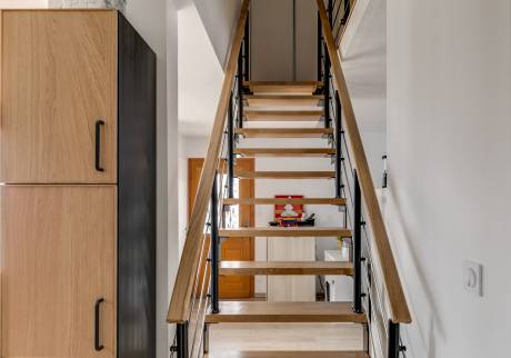 Installation escalier moderne à Etampes