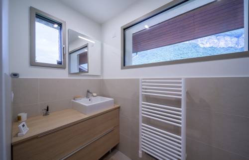 salle de bain de la chambre parentale