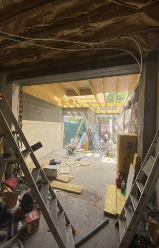 Agrandissement de maison, extension de la pièce à vivre