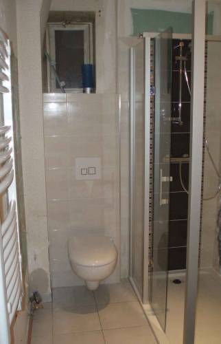 Rénovation complète d'une salle d'eau étudiante à BLOIS (41)