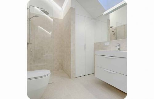 Rénovation énergétique d'une maison et d'une salle de bains à Saint-Jean-Des-Champs (50320)