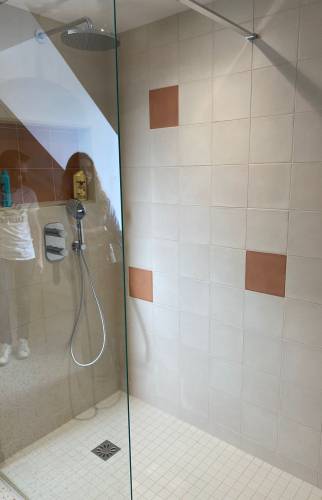 Douche à l'italienne Buxy