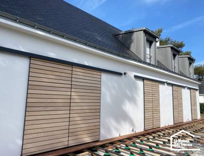 Fourniture et pose de volets d’occultation extérieurs en bois