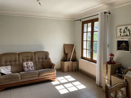 Ancien salon avant transformation en chambre et espace de coliving - Montauban 82000