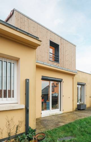 Surélévation de 20m² d'une maison à Bouguenais