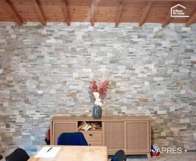 APRÈS - rénovation - Pose d'un parement de mur Arbois