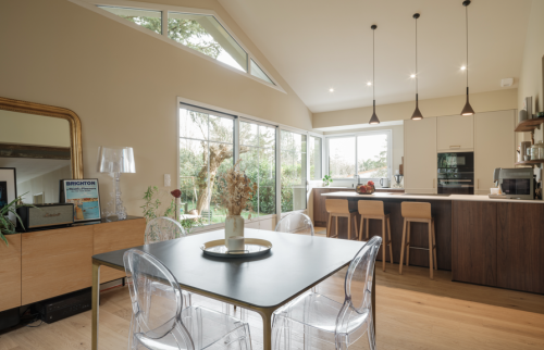 Création d'une extension de maison de 20 m² à Rezé (44400) - vue sur la cuisine aménagée