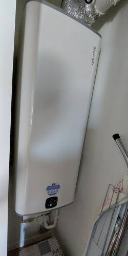 chauffe-eau électrique grande capacité pour une maison complète à Langueux