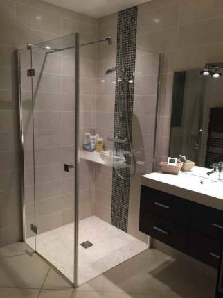 Rénovation de salle de bain avec douche ouverte - Nangis 77370