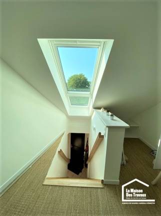 Pose de velux dans les combles La Maison des Travaux Vannes Sarzeau Pénestin