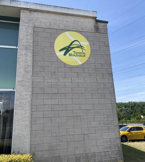 Travaux de rénovation pour le club de tennis de MOUVAUX