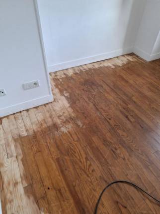 Ponçage du parquet