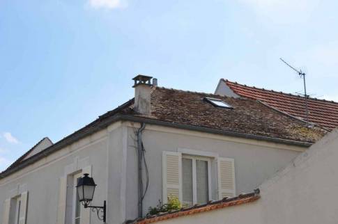 Maison avant travaux de rénovation de couverture de toit - Brie-Comte-Robert 77170