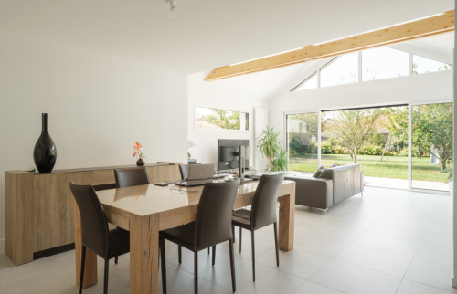  Agrandissement et rénovation d'une maison à Saint Sébastien sur Loire - salle à manger