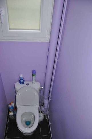 WC dans une maison rénovée - Combs-la-Ville 77380