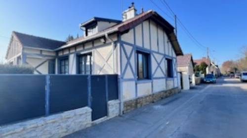 Réfection de toiture à Sarceaux