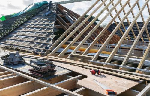 Chantier de surélévation d’une maison à Saint-Cloud (92210)