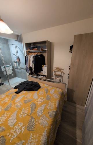 Placard chambre avant rénovation