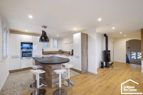 Rénovation complète d'une villa contemporaine sur 2 niveaux, Champagne au Mont D'Or