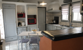 Cuisine avant démolition et rénovation