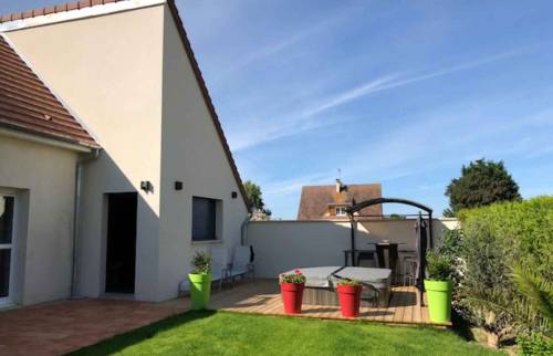 Construction d'une terrasse à Trouville