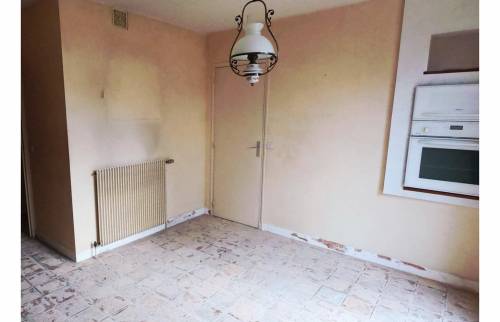 Avant travaux : espace cloisonné AMiens