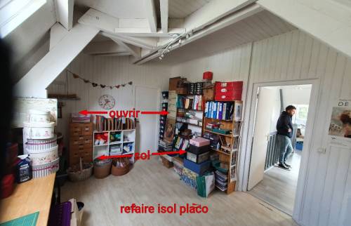 Prise de mesure pour l’aménagement de la chambre parentale dans les combles