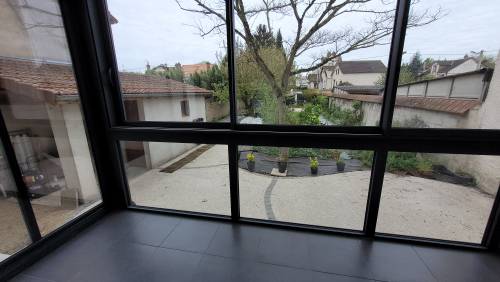 Vue du jardin depuis la terrasse