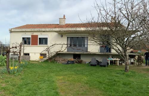 Vue générale de la maison avant travaux