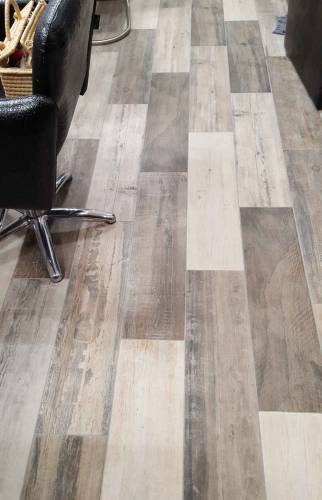 Carrelage imitation parquet