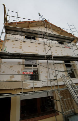 Pose de l'isolant que la façade