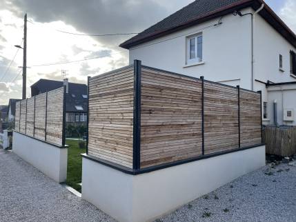 Nouvelle clôture de la maison (Caen 14000)