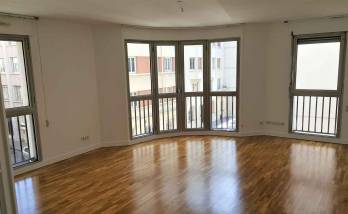 Rénovation Appartement Lyon 6 - Peinture, Ponçage et Vitrification