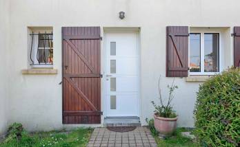 Vue d' ensemble de l' entrée rénovée COSNE SUR LOIRE