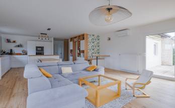 Rénovation complète et modernisation d'une maison, Cailloux sur Fontaines (69270)