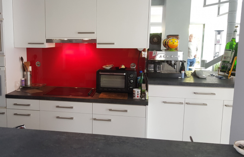 Éclat et Élégance : La Rénovation de cuisine à Sainte-Maxime" 8.	"Sainte-Maxime Resplendissante : L'Harmonie Parfaite entre Artisanat et Avant-garde