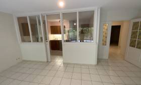 Cuisine avec cloison La Maison Des Travaux Ales