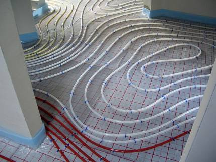 Rénovation énergétique de maison avec pose d'un chauffage au sol hydraulique - Cholet 49300