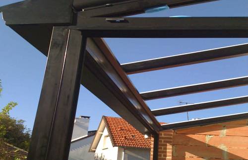 Détail de la structure porteuse de la véranda